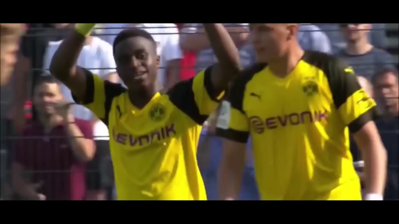 Youssoufa Moukoko (15 years old ) | Borussia Dortmund wonder kid