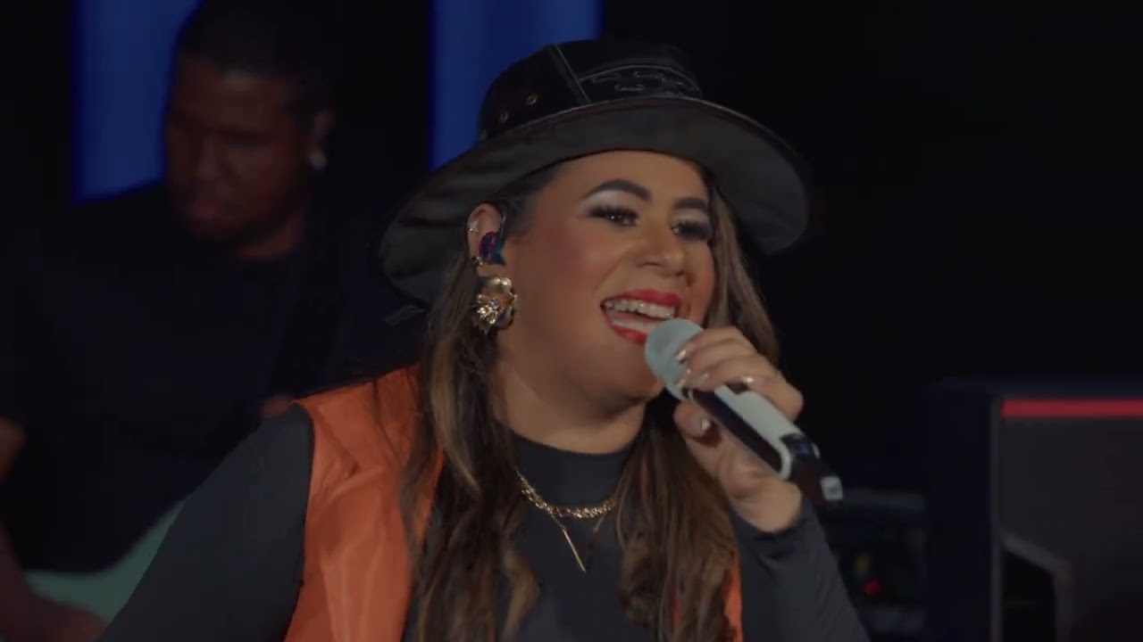 Vanessa Lopes – Alô Porteiro (DVD Forró, Sofrência e Paixão - Ao Vivo)