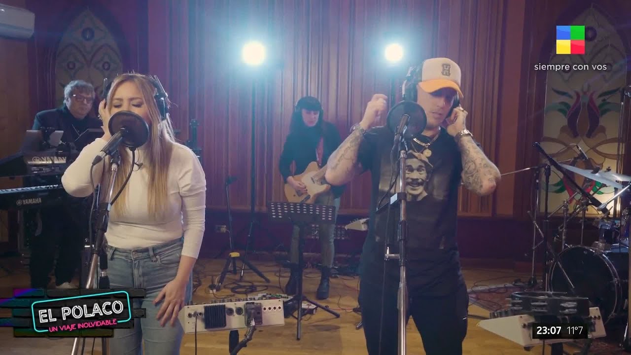 🎤 KARINA, LA PRINCESITA cantó 