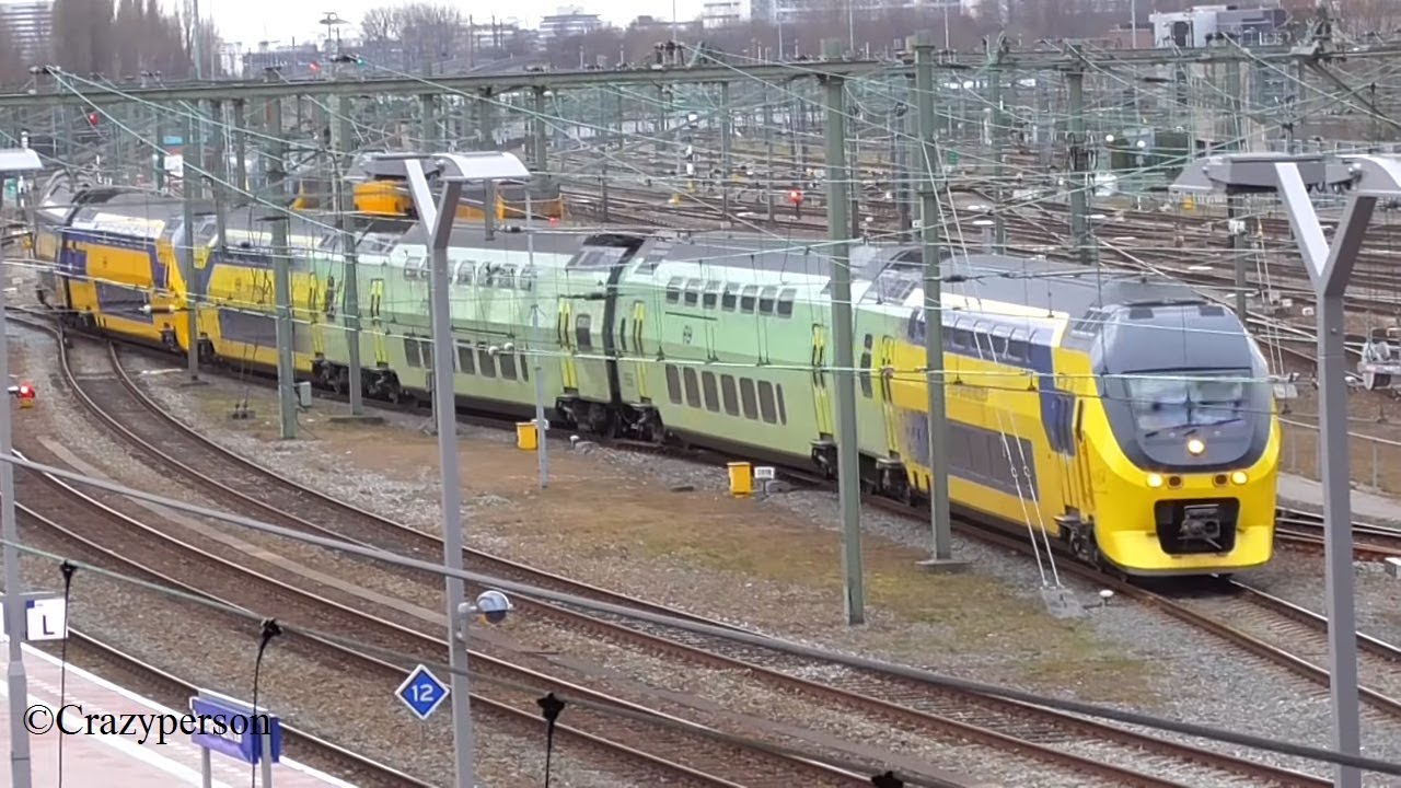 Groene Dubbeldekker Trein in Rotterdam! Met VIRM