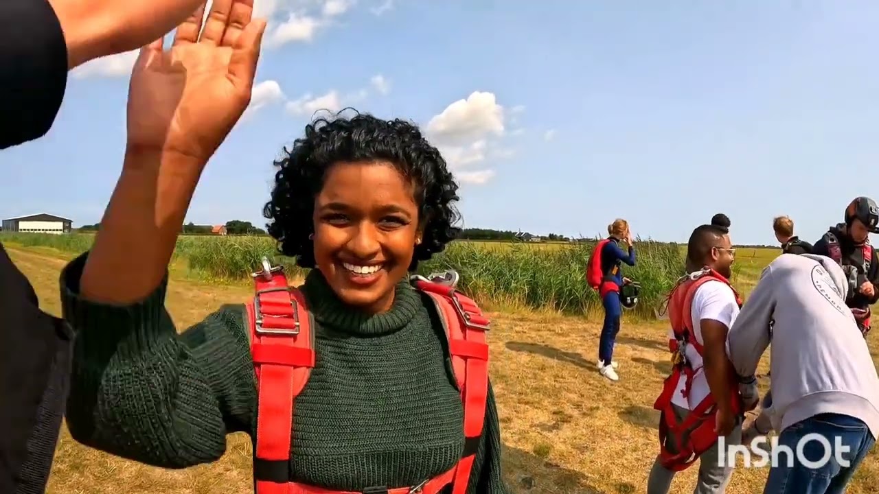 Texel island skydiving Jerin&Tanya