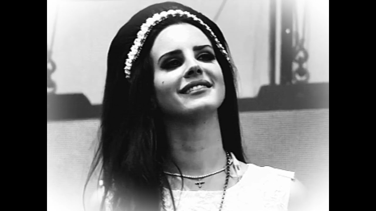 ♡ 𝘱𝘶𝘵 𝘮𝘦 𝘪𝘯 𝘢 𝘮𝘰𝘷𝘪𝘦 𝘹 𝘣𝘦𝘭𝘰𝘸 𝘵𝘩𝘦 𝘤𝘭𝘢𝘷𝘪𝘤𝘭𝘦 ♡