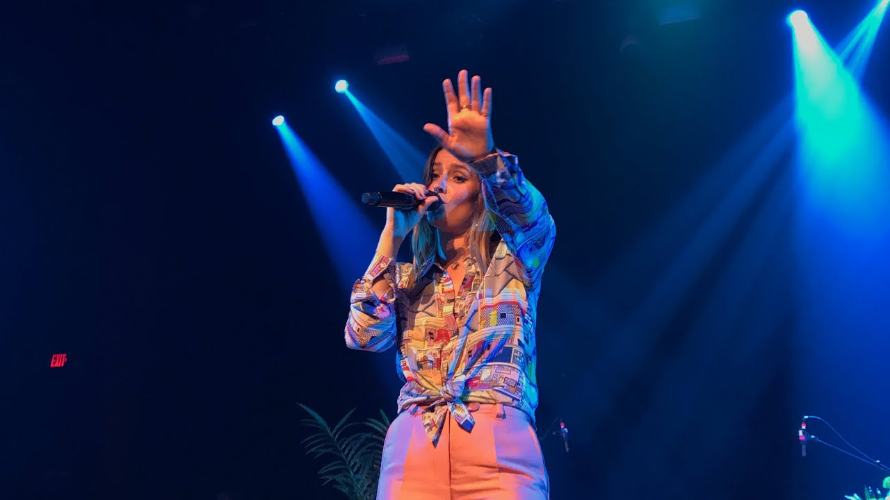 L&Eacute;ON - Surround Me - Live @ Belasco Theatre