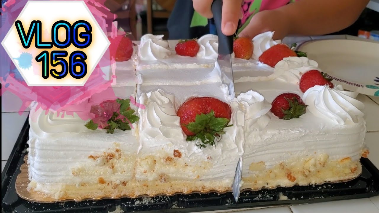 How To Cut A Cake 🔪🎂 VLOG 156