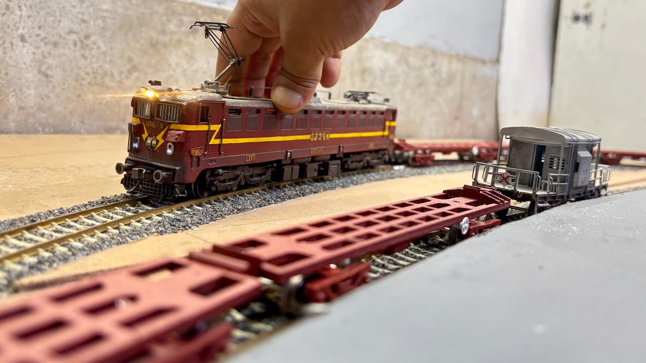 Indian Railways Flat Wagon Train set | WAG-5 & FLAT WAGON ASMR RUNNING SESSION