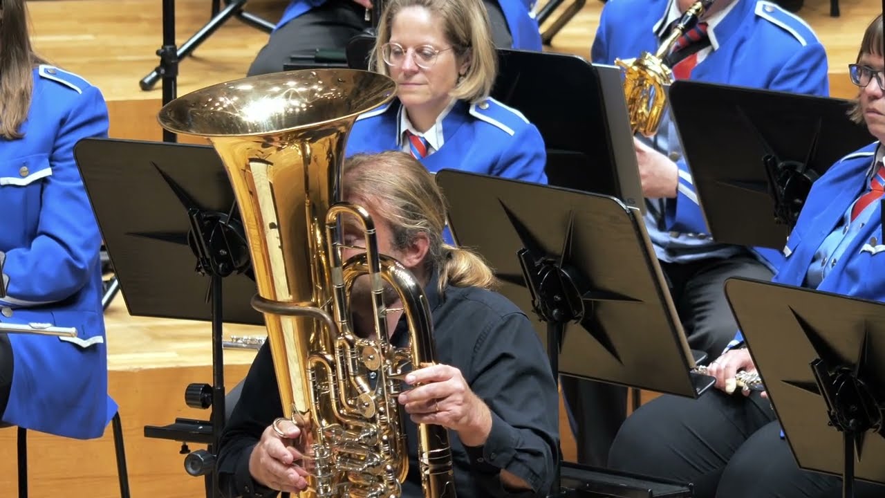 Czardas - Vittorio Monti, arr. Marco Tamanini / Tuba: Andreas Martin Hofmeir