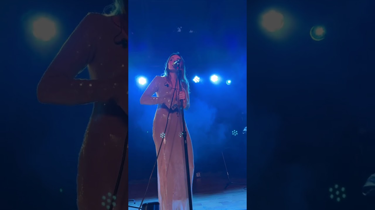 Windows - Danielle Bradbery Album Release Show Nashville, TN 9/27/2024