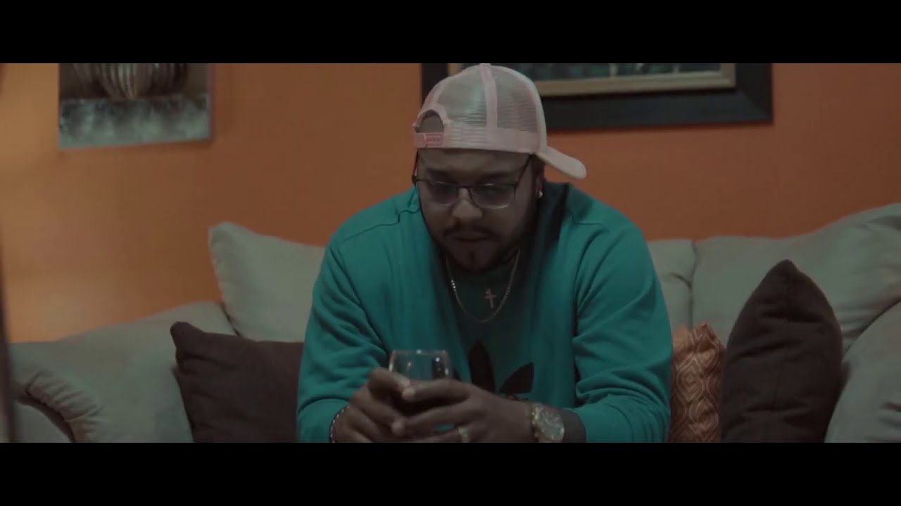 Dubosky - Irremplazable (VIDEO OFICIAL)