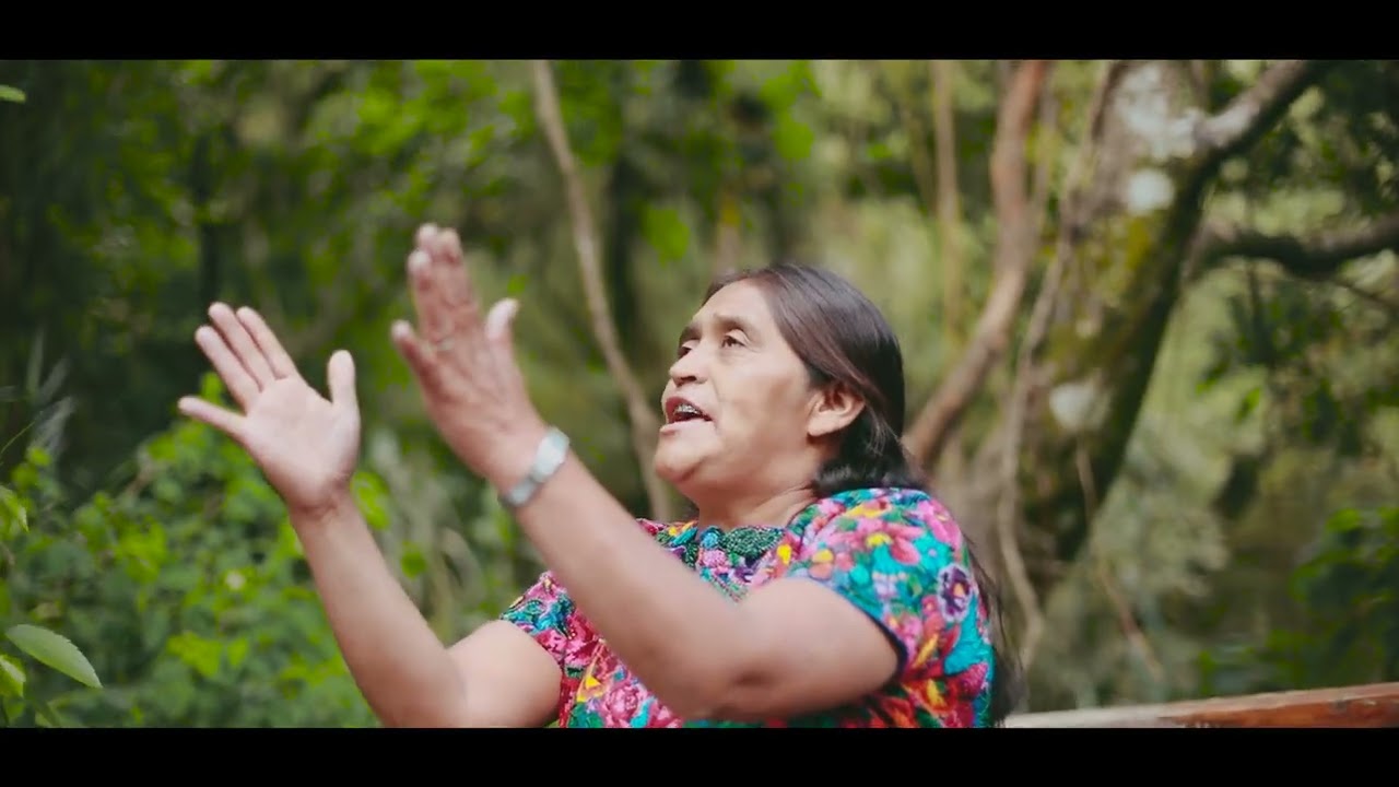 Alicia Vail Vail  - YO LE ALABO DE CORAZON -  Video Clip Vol, 10