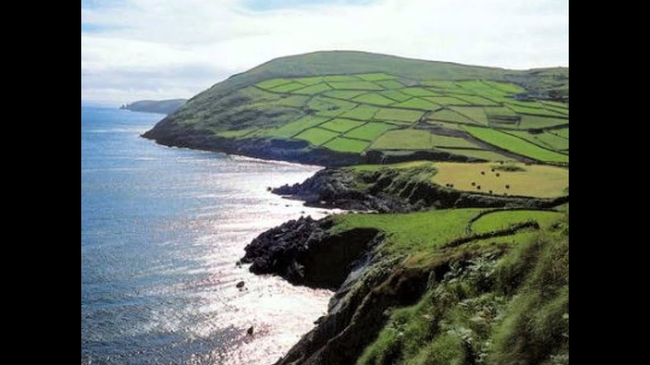 Les dames des c&ocirc;tes irlandaises Eric Daunis (Bernard Bluteau-Paul Glaeser)
