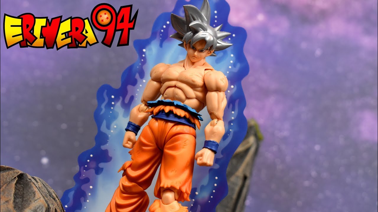S.H. Figuarts Dragon Ball Super Ultra Instinct Son Goku Review