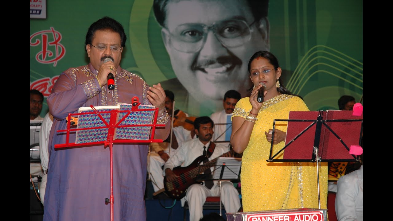 ராத்திரியில் பூத்திருக்கும் தாமரைதான் பெண்ணோ. Rathiriyil poothirukum thamaraithan penno song by SPB