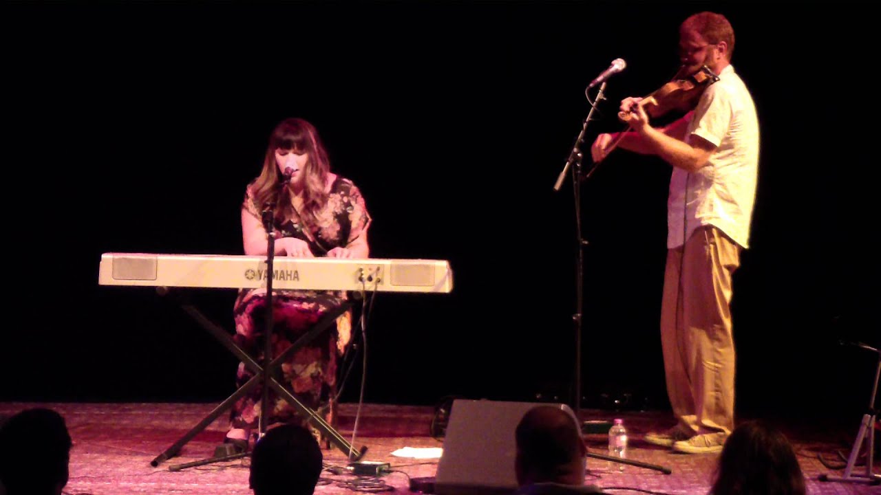 Julia Klee Old Town School of Folk Musik (Chicago, IL) June 2, 2012.MP4