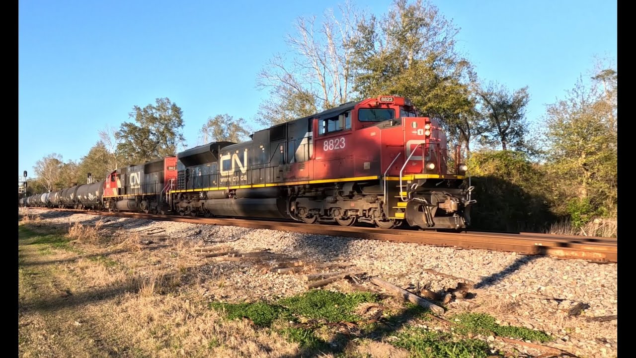 CN 8823 and CN 1012 in Hammond, LA