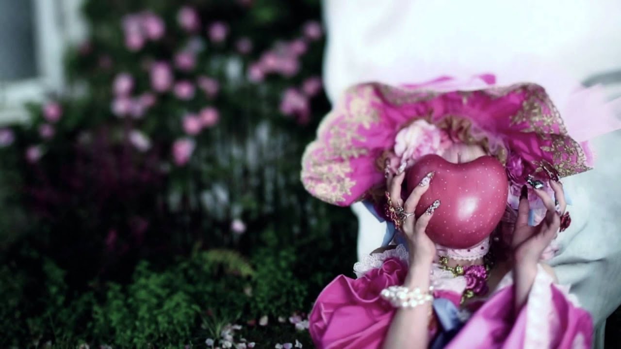 [Official Video] ALI PROJECT - Watashino Barawo Kuminasai - 私の薔薇を喰みなさい