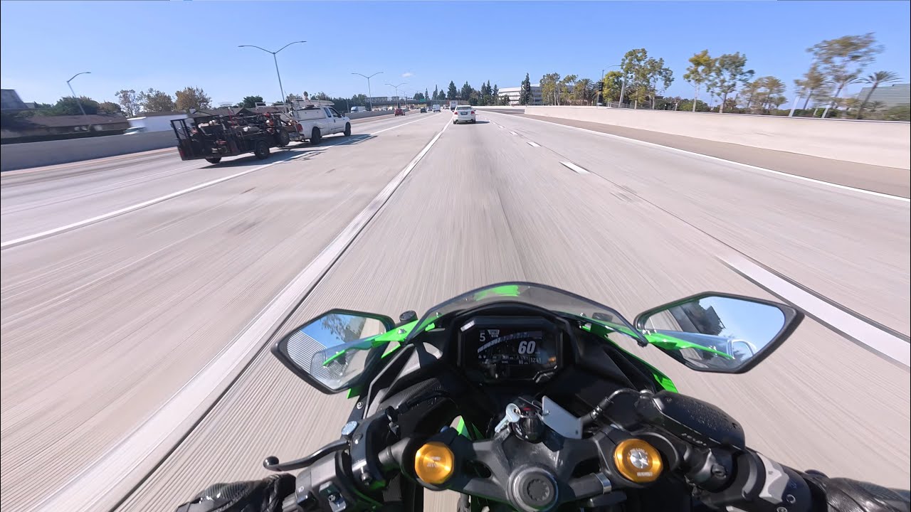[Kawasaki ZX4RR] [SC Project] clear skies and chill ride
