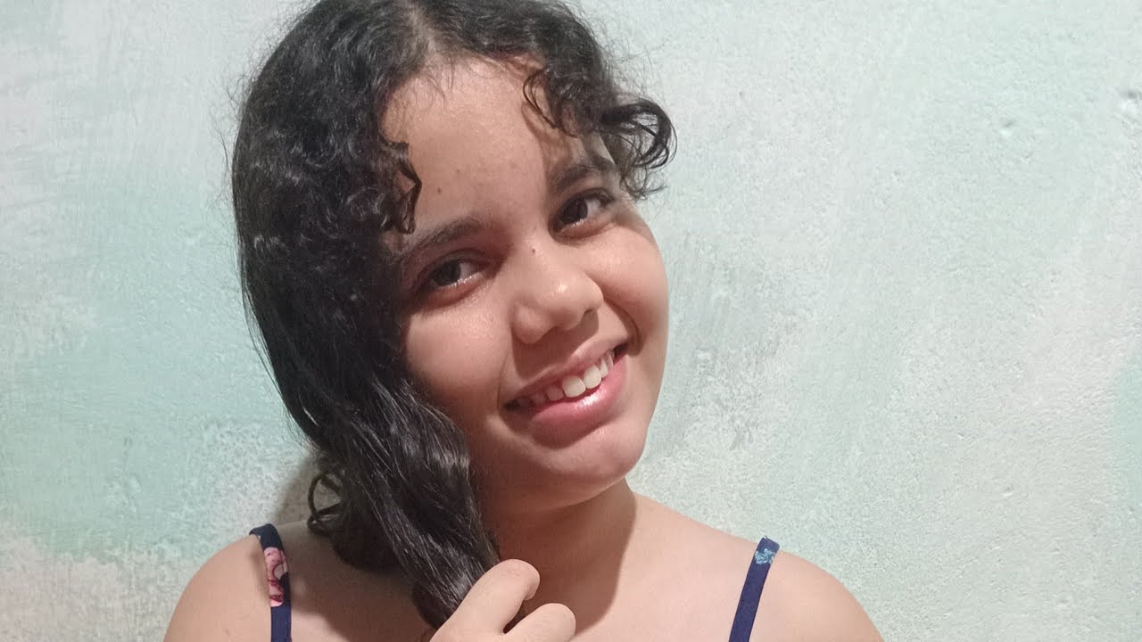DOBRANDO MUITA ROUPA A NOITE | Ajudando minha mãe 👗🥵