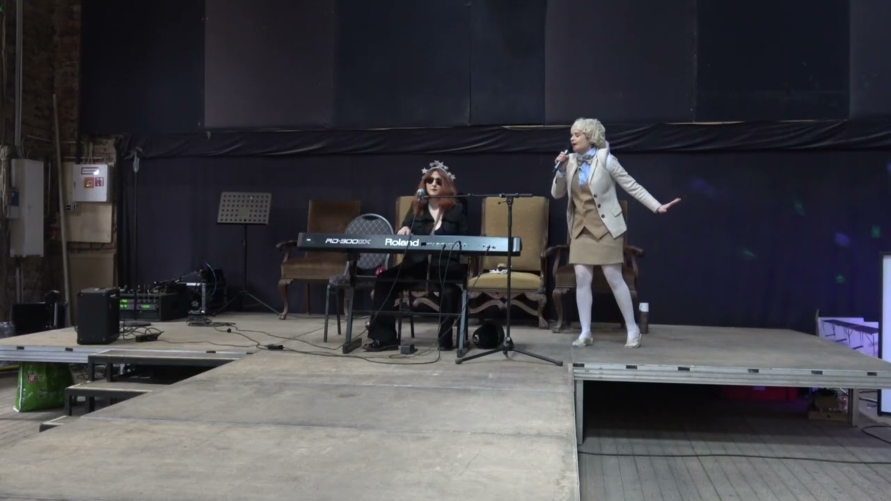 Good Omens Show in Proud Nerd Convention - Dream A Little Dream of Me