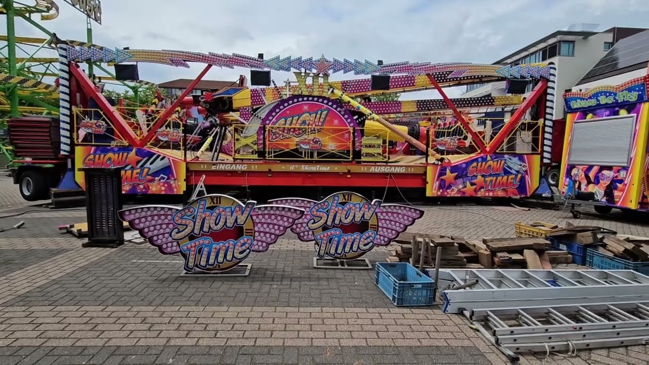 Opbouw Kermis / Aufbau Kirmes Mega Kermis Uden 2024
