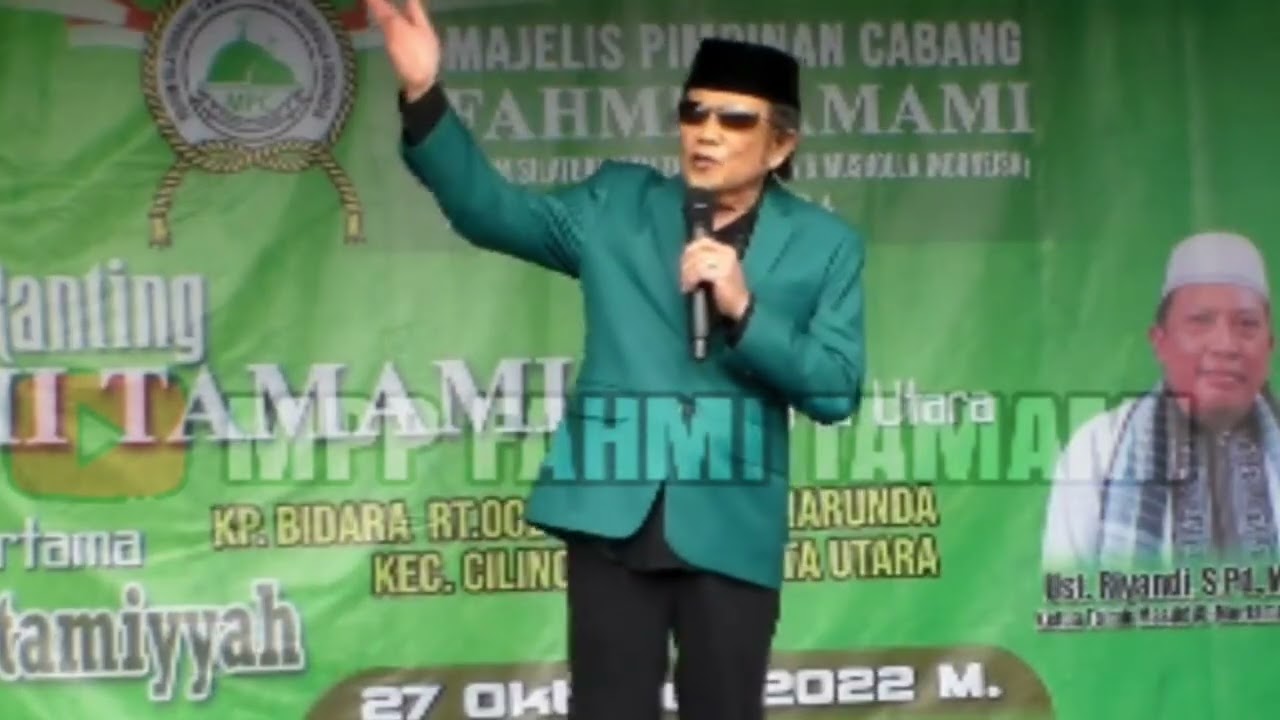 HJ RHOMA IRAMA  ( peresmian dan penempatan Batu pertama Masjid AL MURTAMIYYAH  )