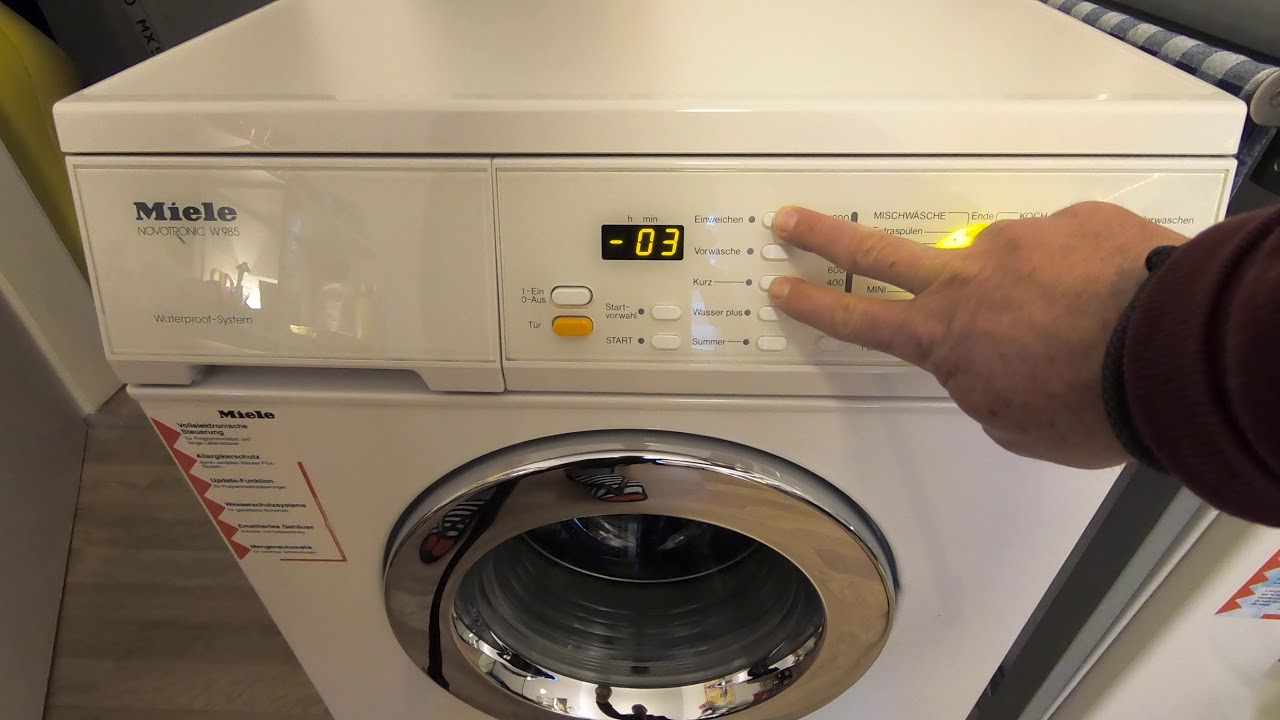 Miele Waschmaschine W 985 Betriebsstunden auslesen