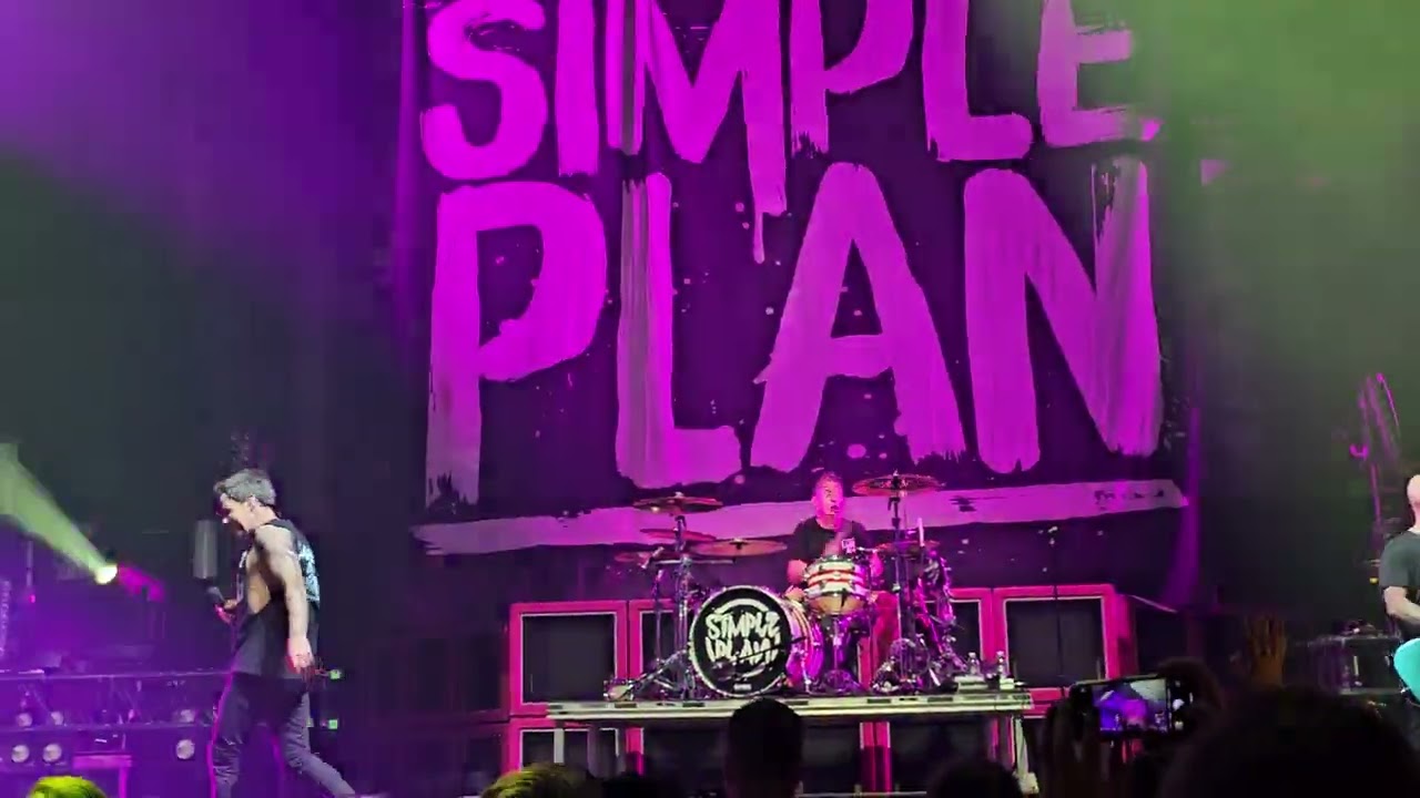 Can't Keep My Hands Off of You | Simple Plan Live In Minneapolis MN 09/12/24