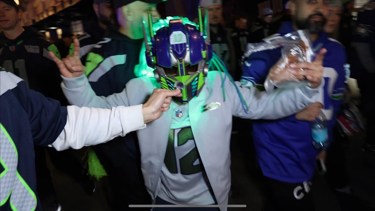 SEAHAWK FANS GO CRAZY AFTER BEATING THE 49ERS
