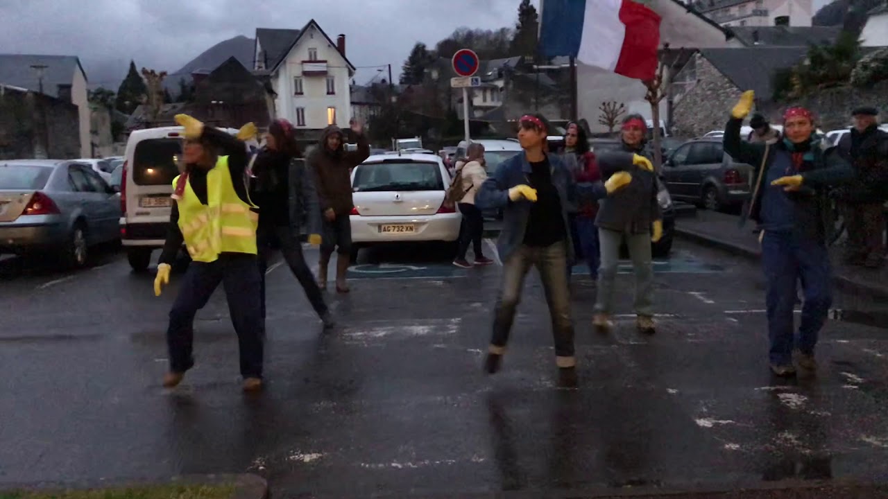 Flash-Mob Féministe, centre culturel 