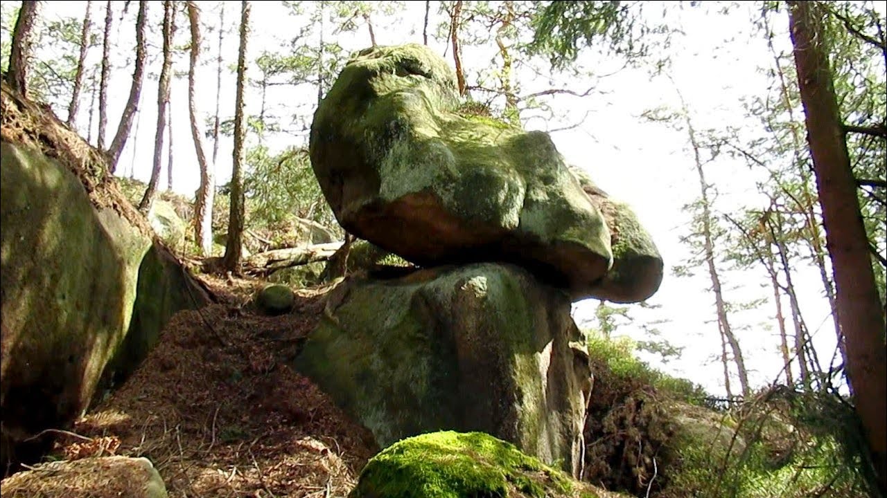 Wackelstein am Ameisenberg im Zittauer Gebirge