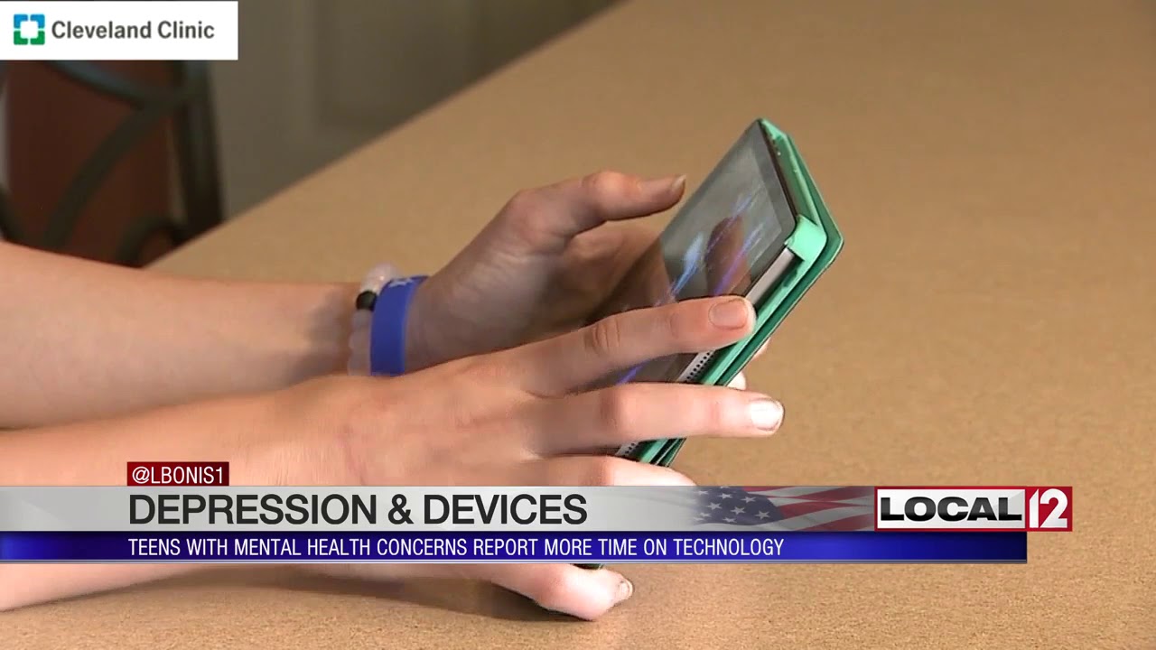 Researchers: Teens with mental health concerns report more time on technology