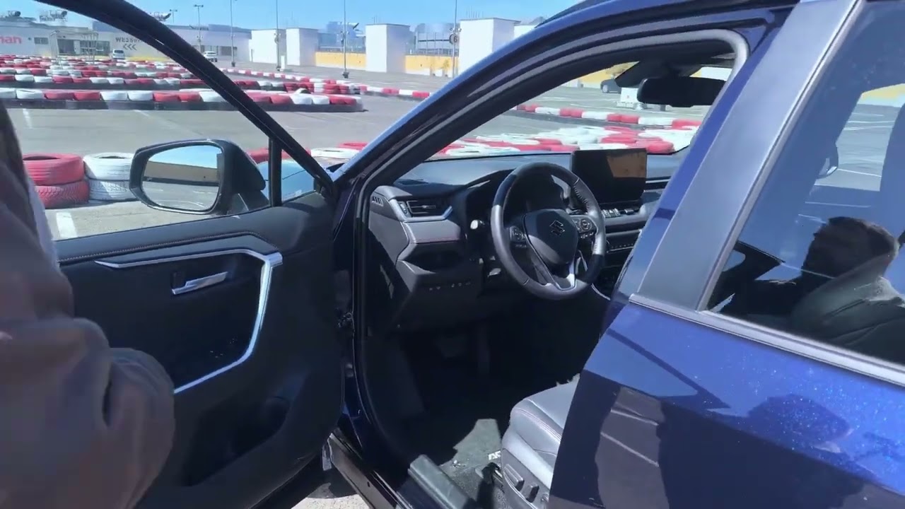 Suzuki Across &ndash; аварийное открытие и запуск двигателя с помощью неисправного брелока.