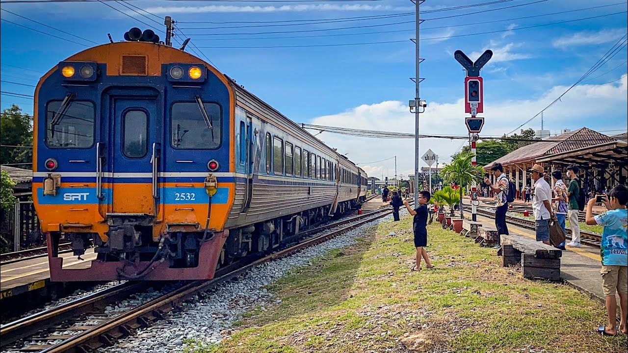 [รถไฟไทย] Special Express Train No.7  Bangkok (Krung Thep Aphiwat) - Chiang Mai