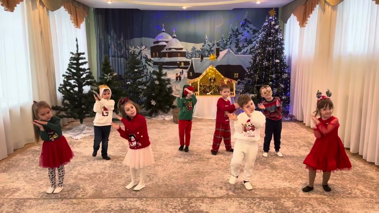 Колектив «Зіроньки» гр Дзвіночок (танець Миколай)