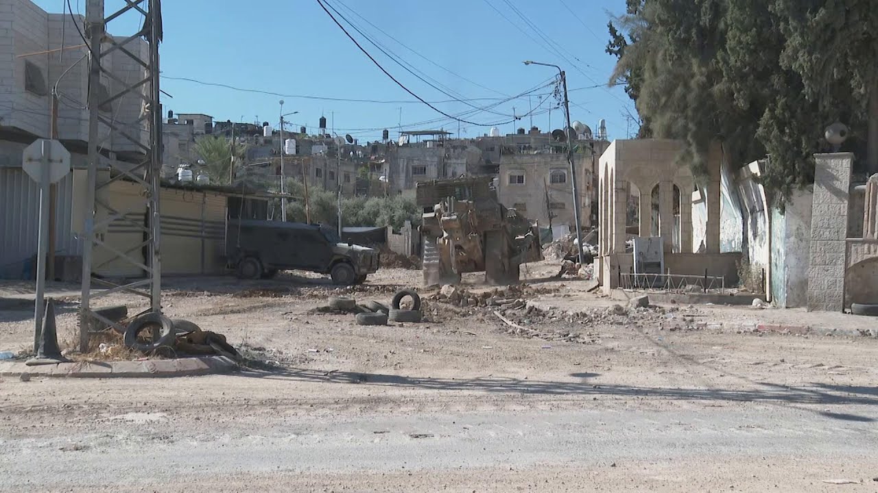 Israeli military digs up roads in latest raid of Tulkarem refugee camp in the West Bank