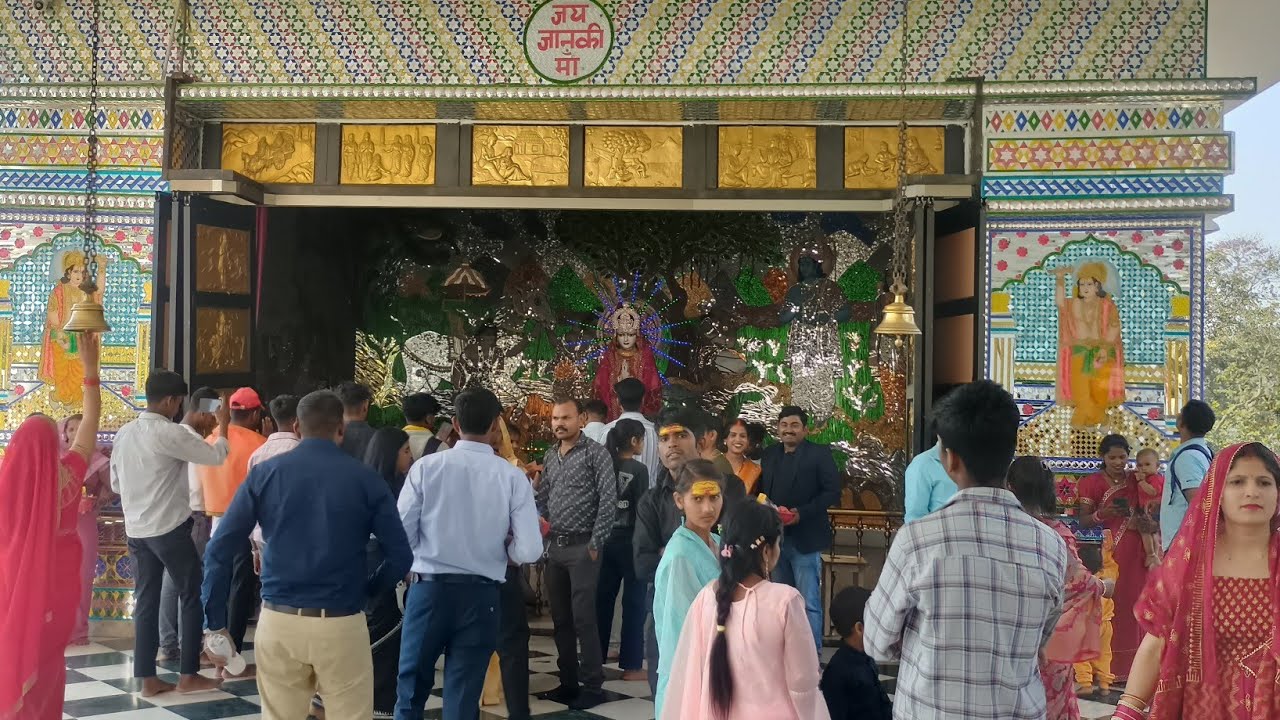 Vindhyachal Mandir Me Ye Kya Dekh Liya Bhai 😱 | Aankhon Par Vishwas Nahi Hua!