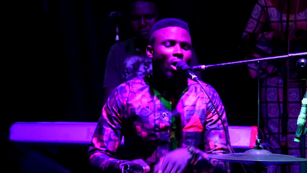 Josias Folly en live,Festival Cotonou Gospel Acoustic Session