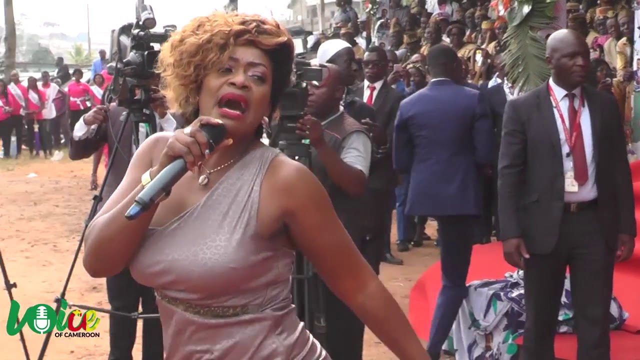 Cameroun:quand Majoie Ayi fait danser les barons du RDPC