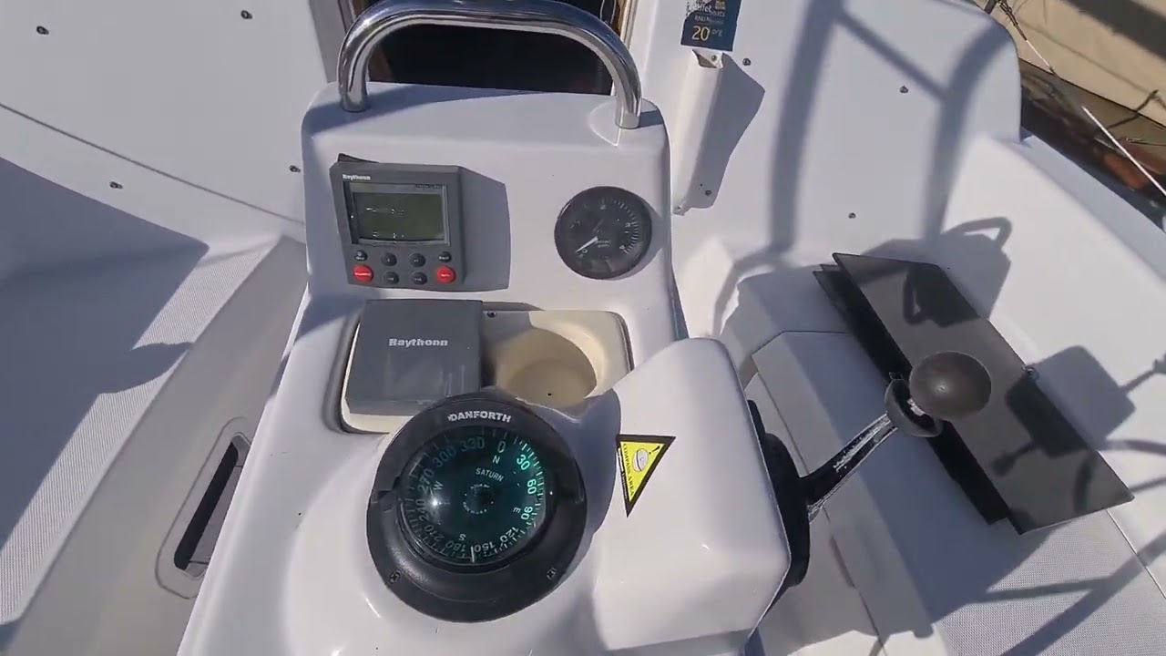 Hunter Legend 290 SEA BEE