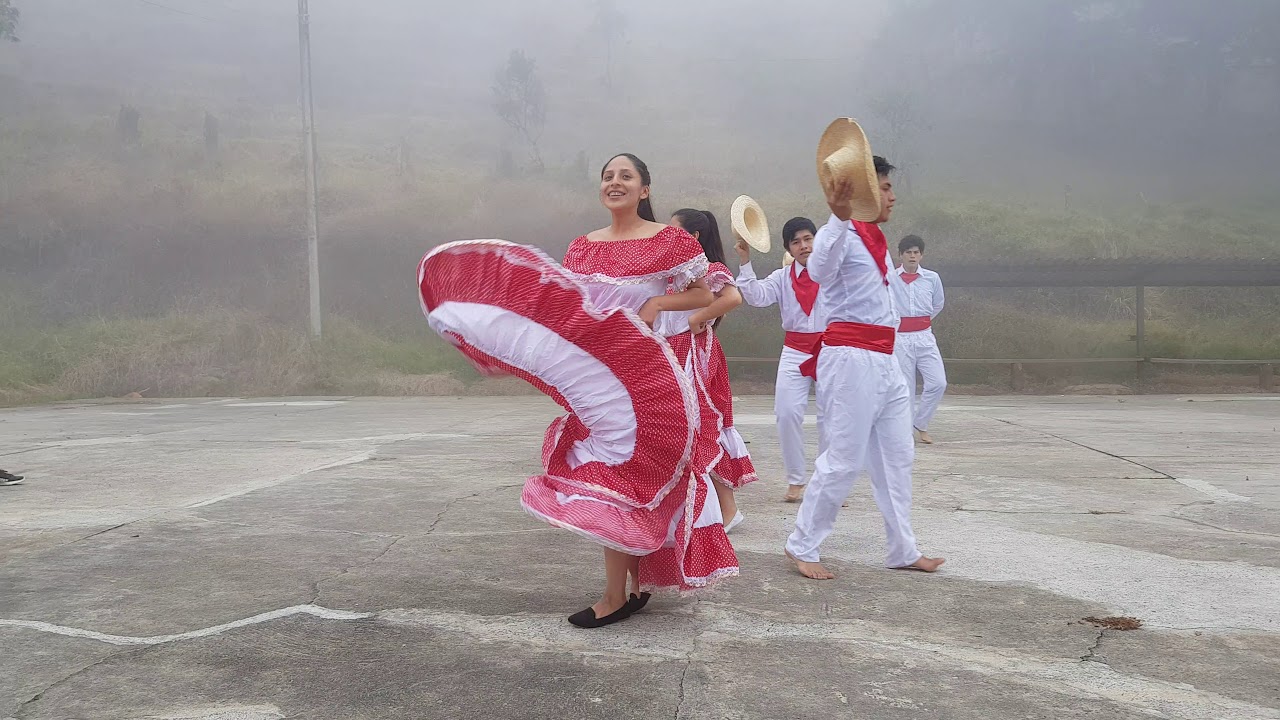 Baile Folclórico 