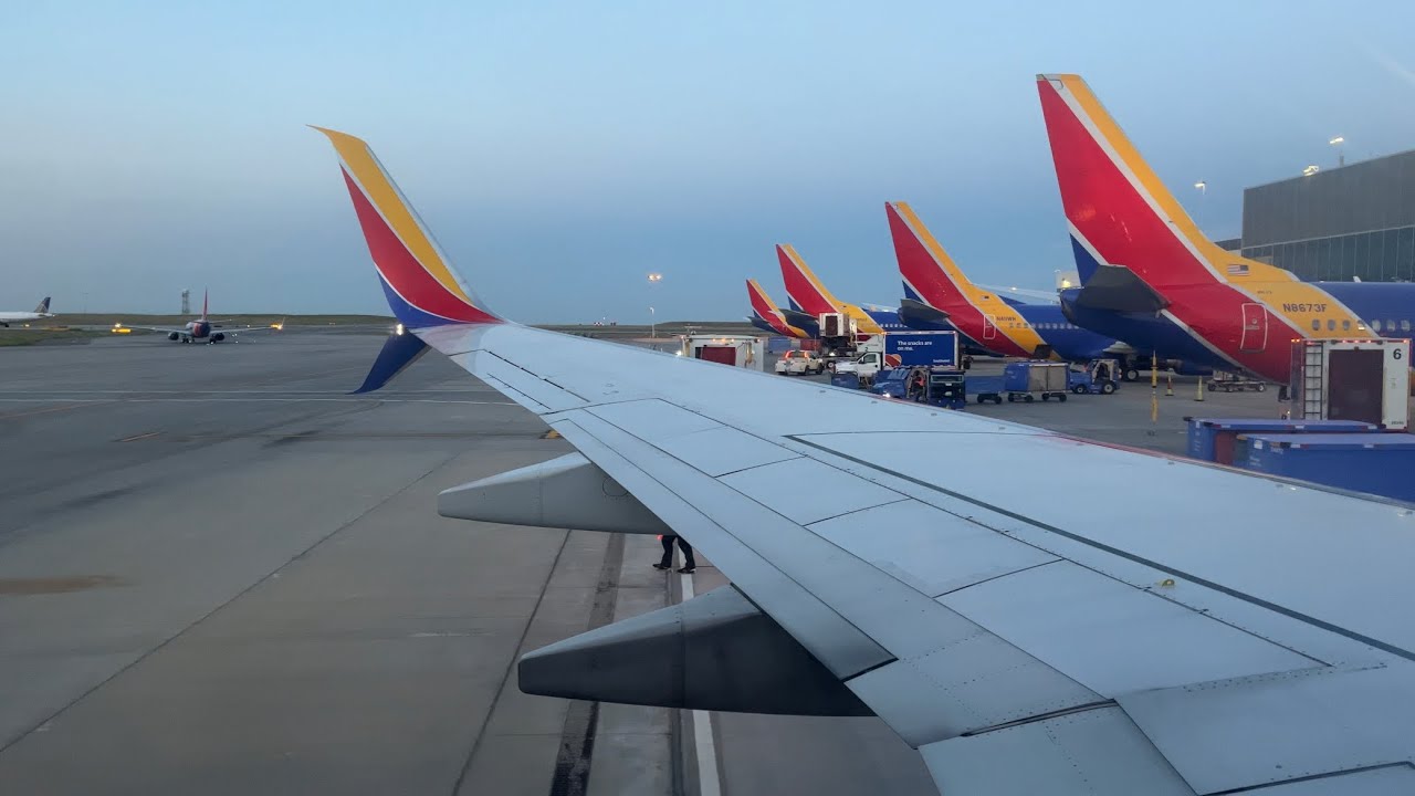Full Flight #9 - Southwest Airlines - Boeing 737-800 - Denver (DEN) to Washington DC (IAD)