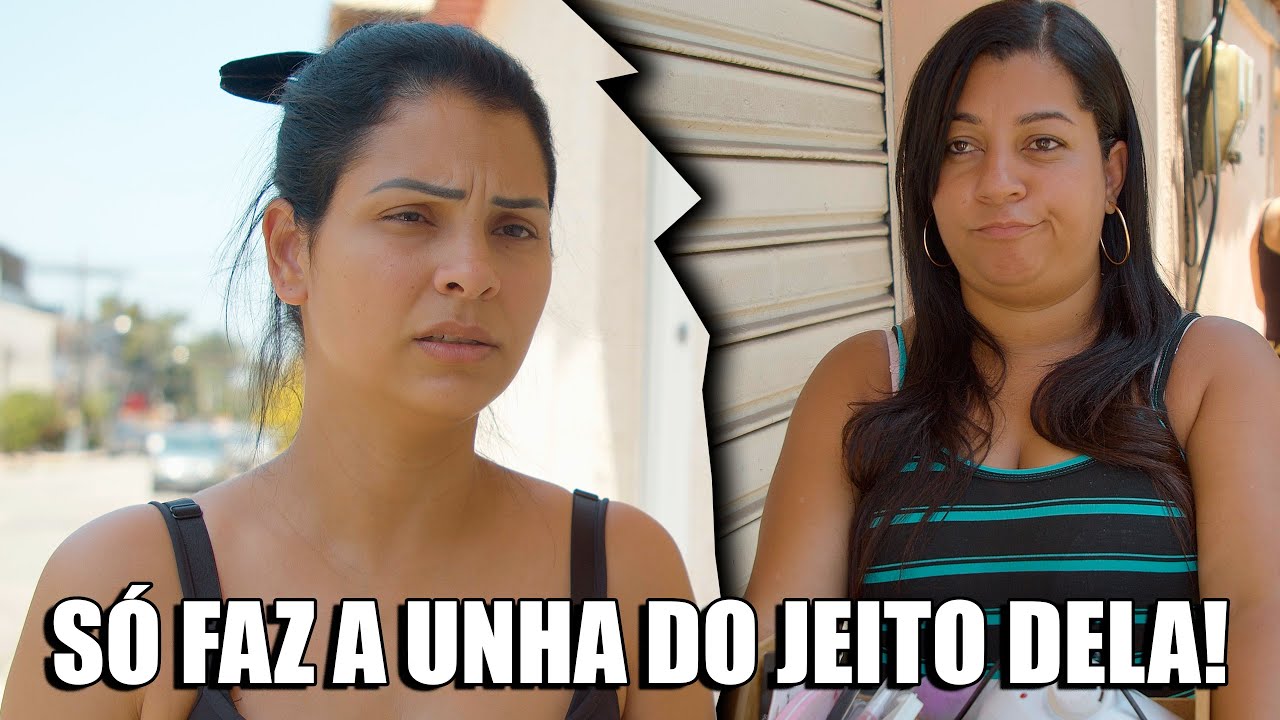 SÓ FAZ A UNHA DO JEITO DELA!