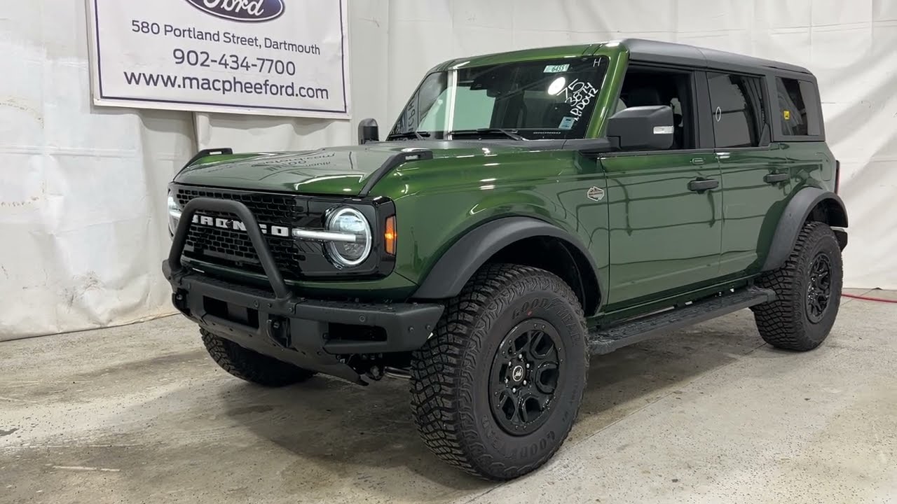 Обзор Ford Bronco WILDTRAK Eruption Green 2023 года