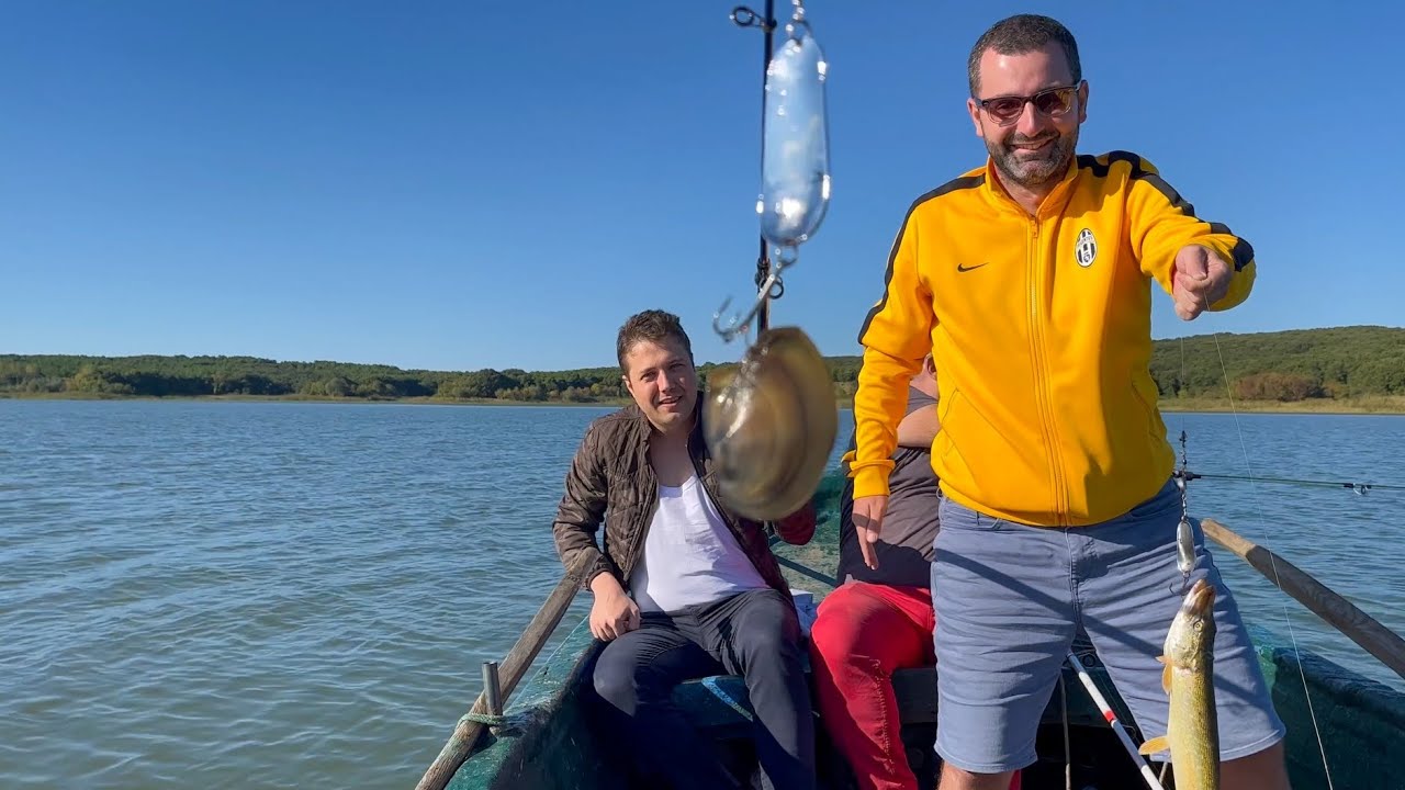 3 large pike on a 3-hour lake tour | 3 saatlik göl turunda 3 büyük turna balığı #fishing