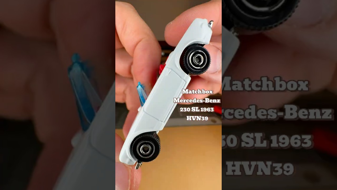 #unboxing #unboxingvideo #matchbox  #scale164 #164scale #164diorama #diecast #diecast164 #mercedes