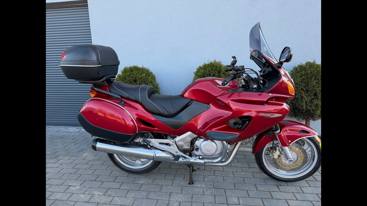 Honda Ntv 650 deauvile rok 2000 tylko 49tys km w firmie Sylwmoto Iława tel 500134533