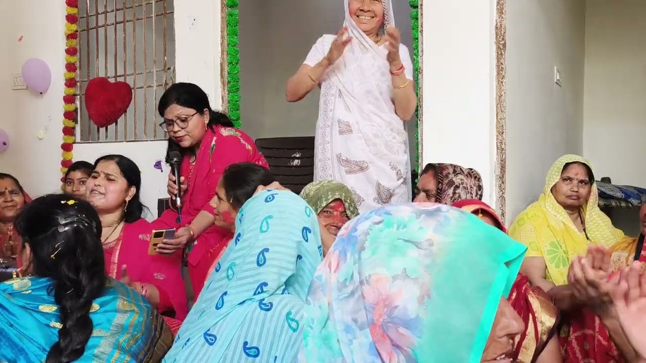 ✍️स्वरचित होली रसिया🥰पूरे Youtube पर😜नहीं मिलेगा💃घोरो केसर रंग भरो है कलशन में🙏