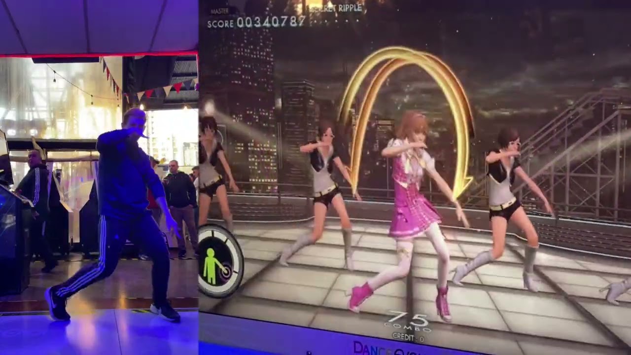 Invader Invader - Dance Evolution Arcade - AA - Chile
