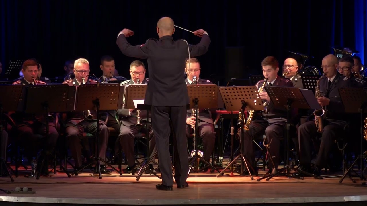 Wojciech Kilar - Polonez z filmu Pan Tadeusz. Orkiestra Wojskowa w Radomiu
