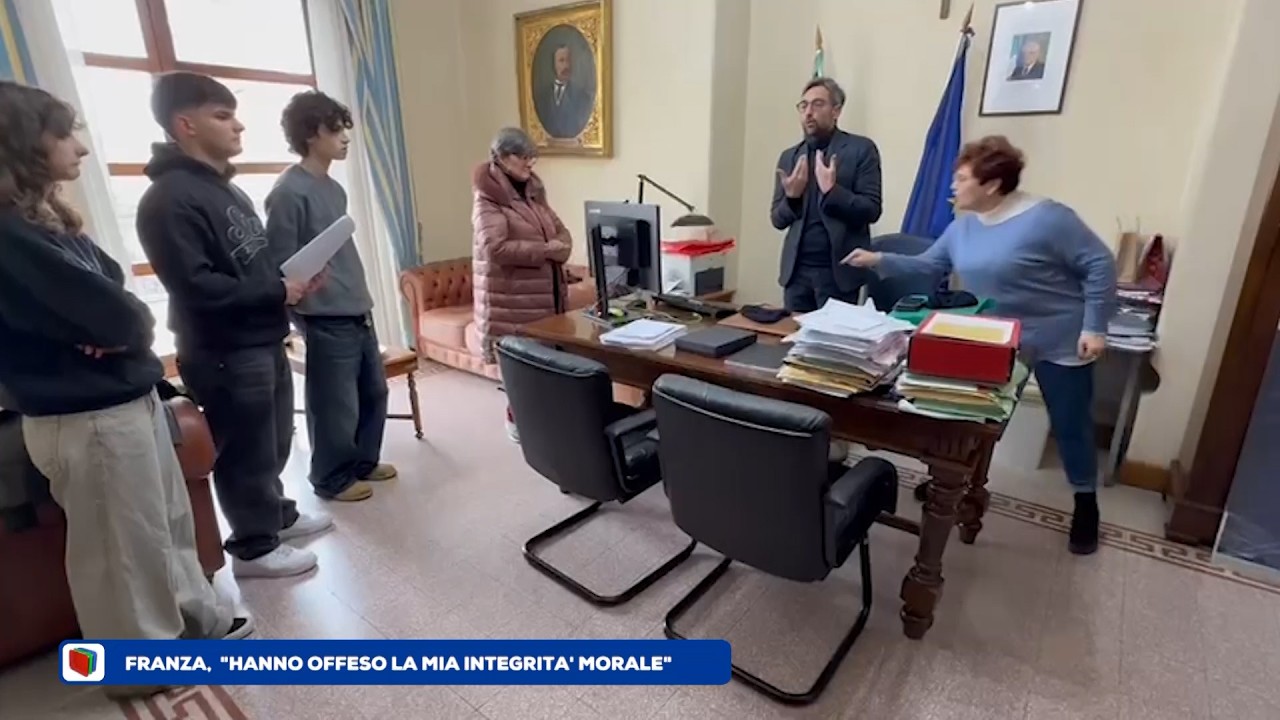 Ariano, si infiamma la polemica tra sindaco e docenti. Franza : Contro di me accuse aberranti