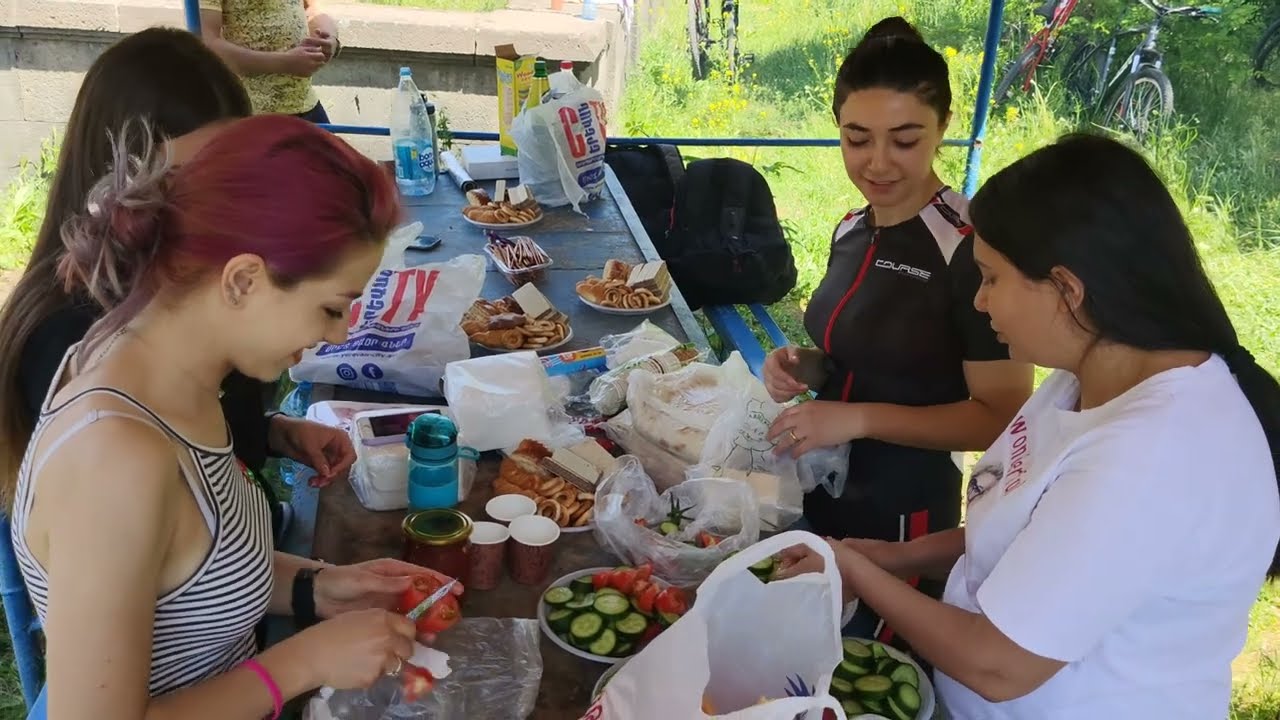 Велопутешествие к ущелью Арзни. Не купайтесь под водопадом
